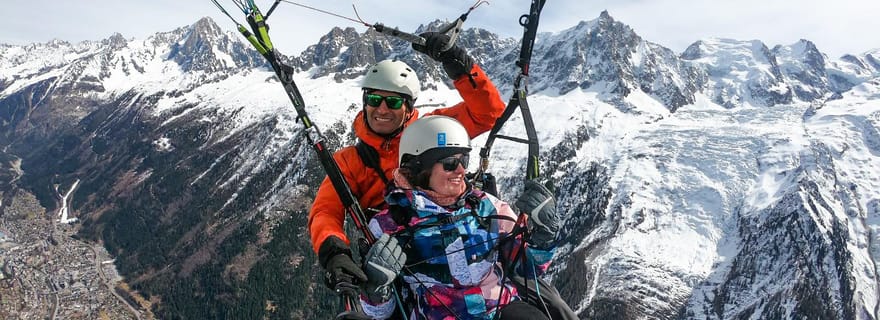 Chamonix : Vol en parapente sur la vallée