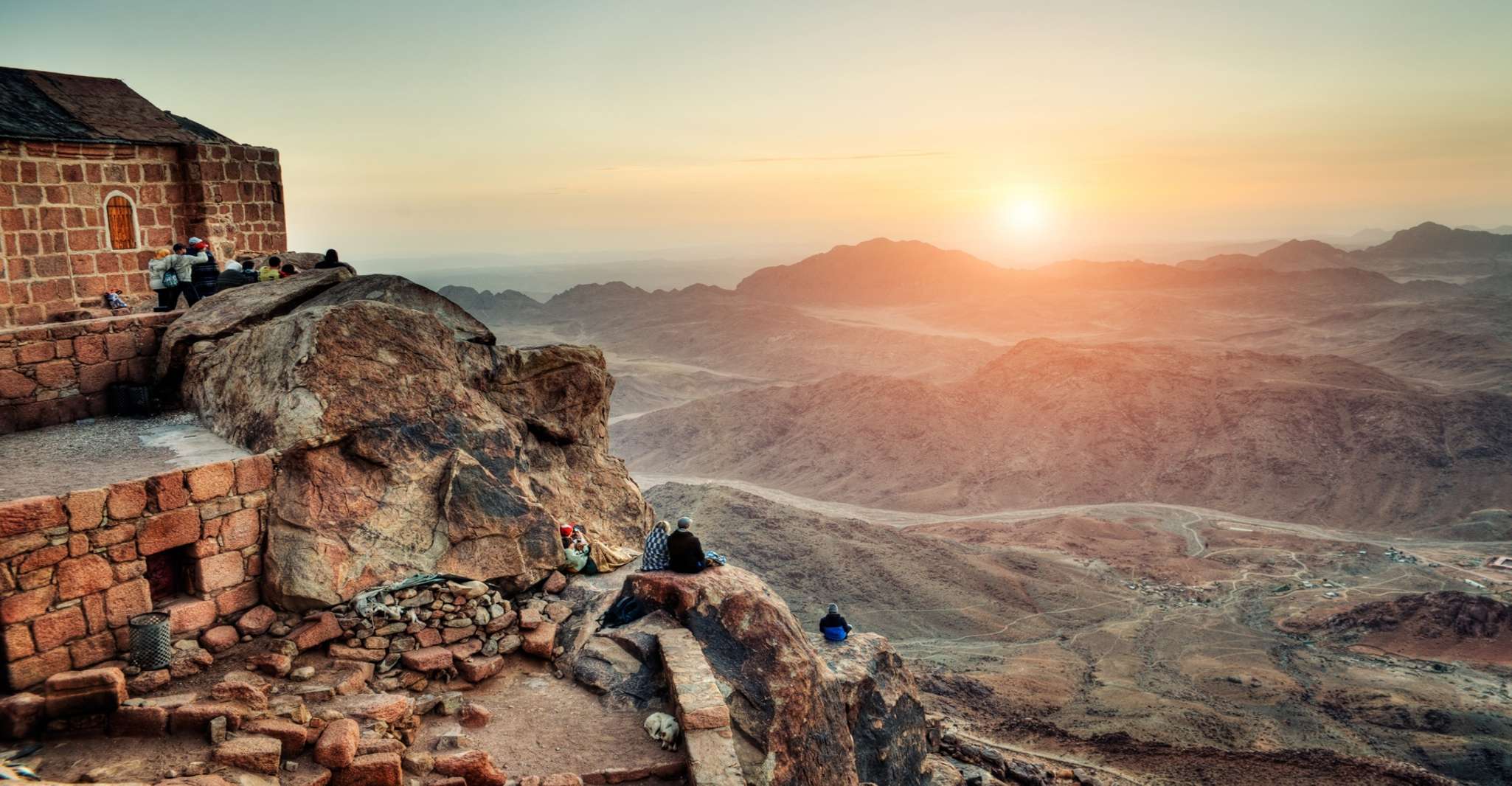 Desde Sharm, Mount Moses Trekking, Sunrise & Monastery Visit - Housity