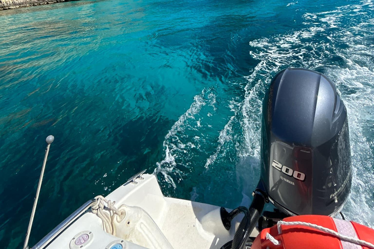 Malta: Private Boat Trip to Comino, Blue Lagoon & Gozo 4 Hours Private Boat Trip