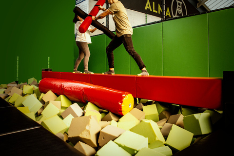 Gelsenkirchen: Alma Park Trampolin Area Entré