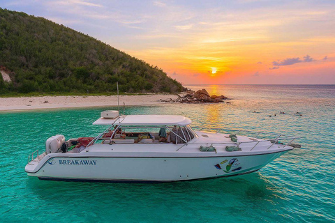 St. Thomas: Snorkel and Sunset Cruise with Snacks