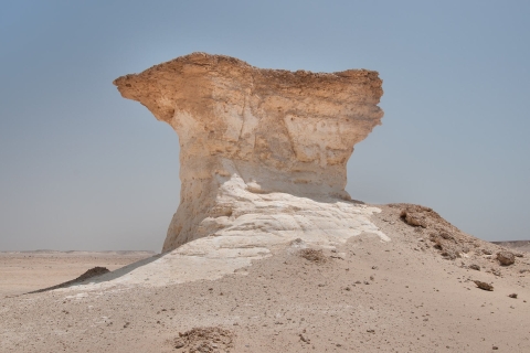 Doha : sculpture de Richard Serra, collines aux champignons et fort de Zekreet