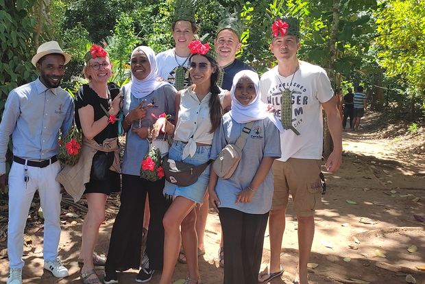 Zanzibar: Spice Farm Tour with Traditional Cooking Lesson