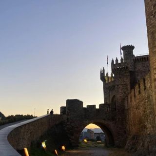 Ponferrada: Mysteries and Legends Guided Walking Tour