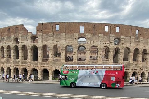 Roma: tour in autobus scoperto con audioguida del Colosseo