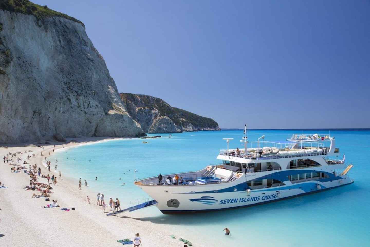 Nydri: Ionian Islands Full-Day Boat Cruise with Swim Stops