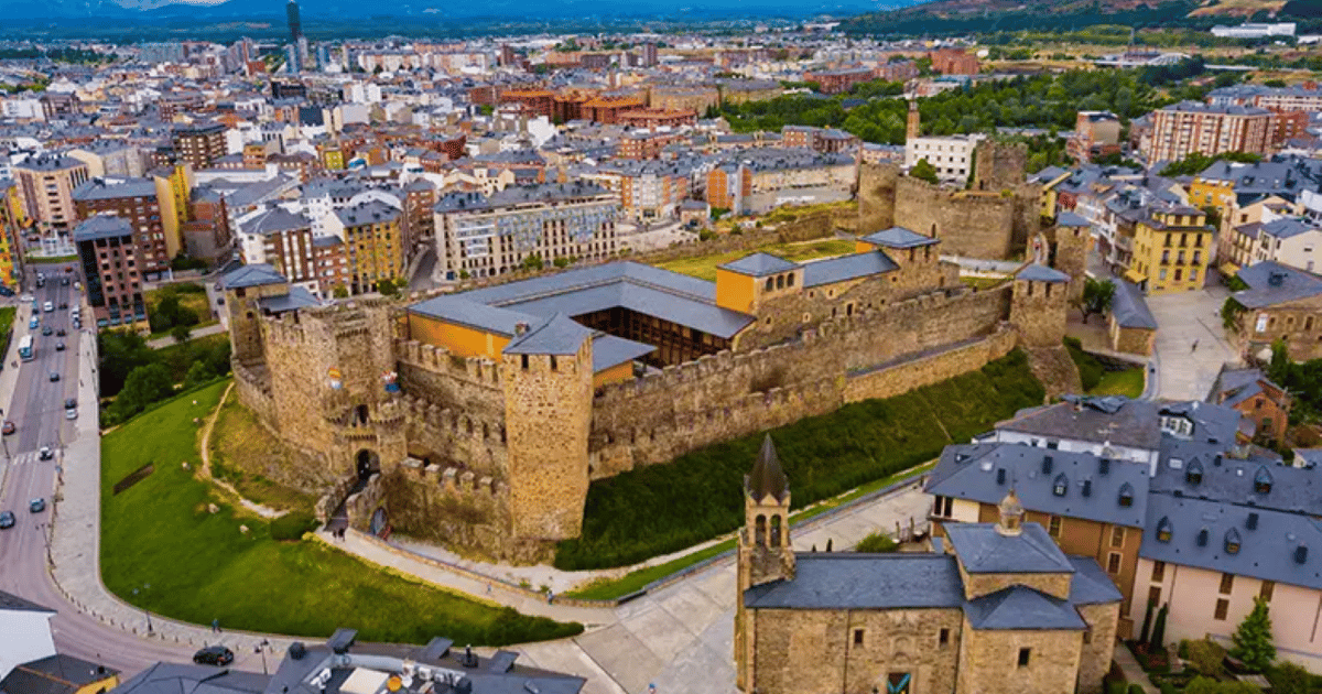 Ponferrada Castle Of The Templars Entry And Guided Tour GetYourGuide Ponferrada Castle Of The Templars Entry And Guided Tour GetYourGuide