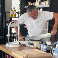 Officina della degustazione di formaggio e vino - Housity