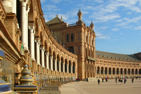 Desde Málaga: Excursión privada de un día a Sevilla, Alcázar y CatedralDesde Málaga: excursión privada de un día a Sevilla con la catedral