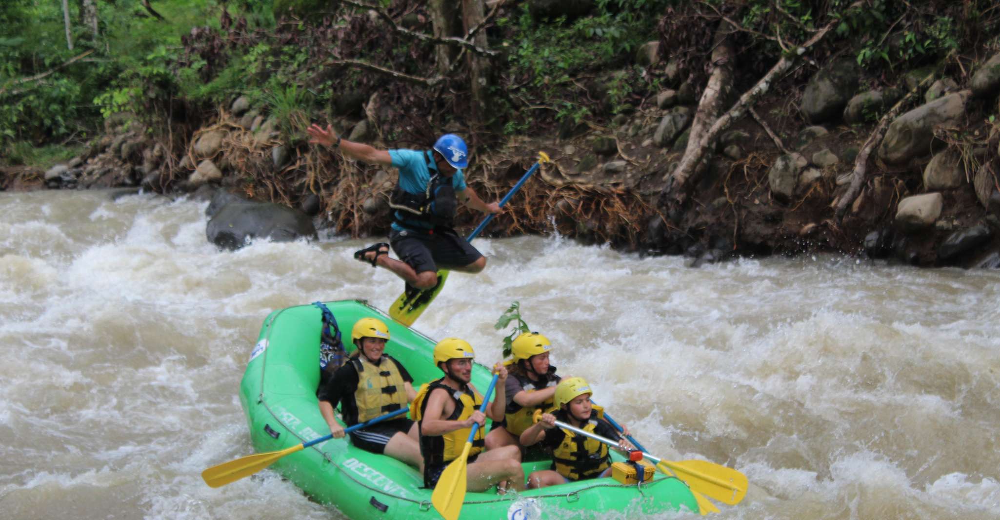 Rio Balsa, Aventure de Rafting d'Eau Blanche - Hizvo