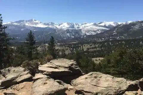 From Denver: Guided Hike in Rocky Mountain National Park