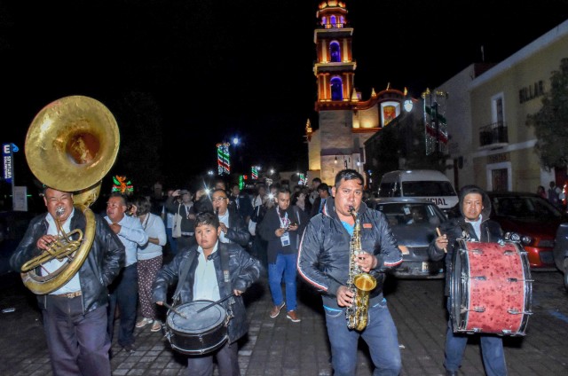 Visit Cholula Nighttime Walking Tour w/ Live Band & Drink Tasting in Puebla