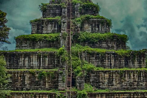 Prasat Thom, Koh Ker Group &amp; Beng Mealea DagsutflyktHeldagstur till Prasat Thom, Koh Ker Group och Beng Mealea