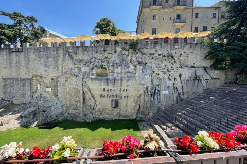 San Marino: recorrido histórico a pie con audioguía