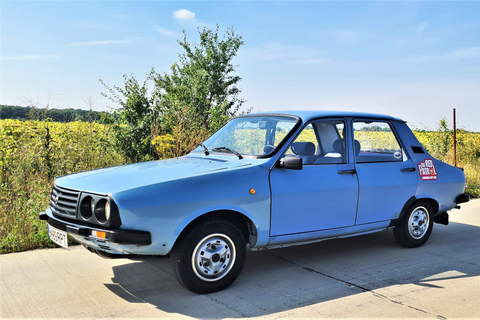 Bukarest: Private Tour der letzten Tage von Ceausescu in einem Dacia