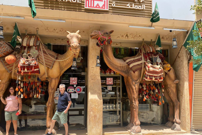 Riad: excursão de um dia ao Museu Nacional e ao Palácio Murraba