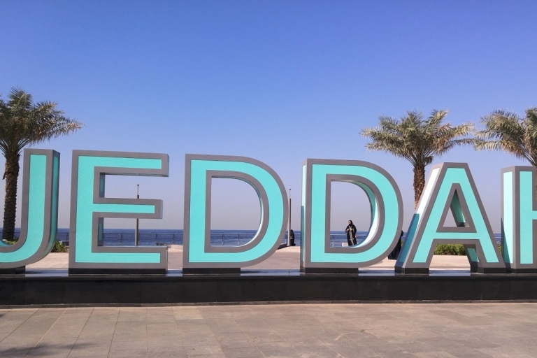 Jeddah: recorrido histórico destacado del casco antiguoDegustación y destacados históricos