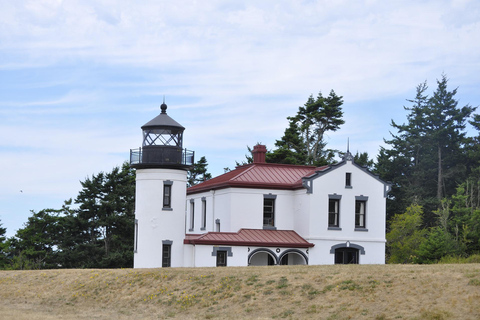 Seattle: Private Whidbey Island & Deception Pass Tour