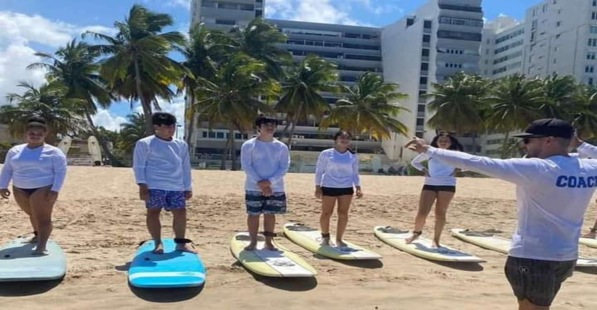 Carolina, Anfänger Surfkurs & Erweiterte Surfboard Vermietung - Hizvo