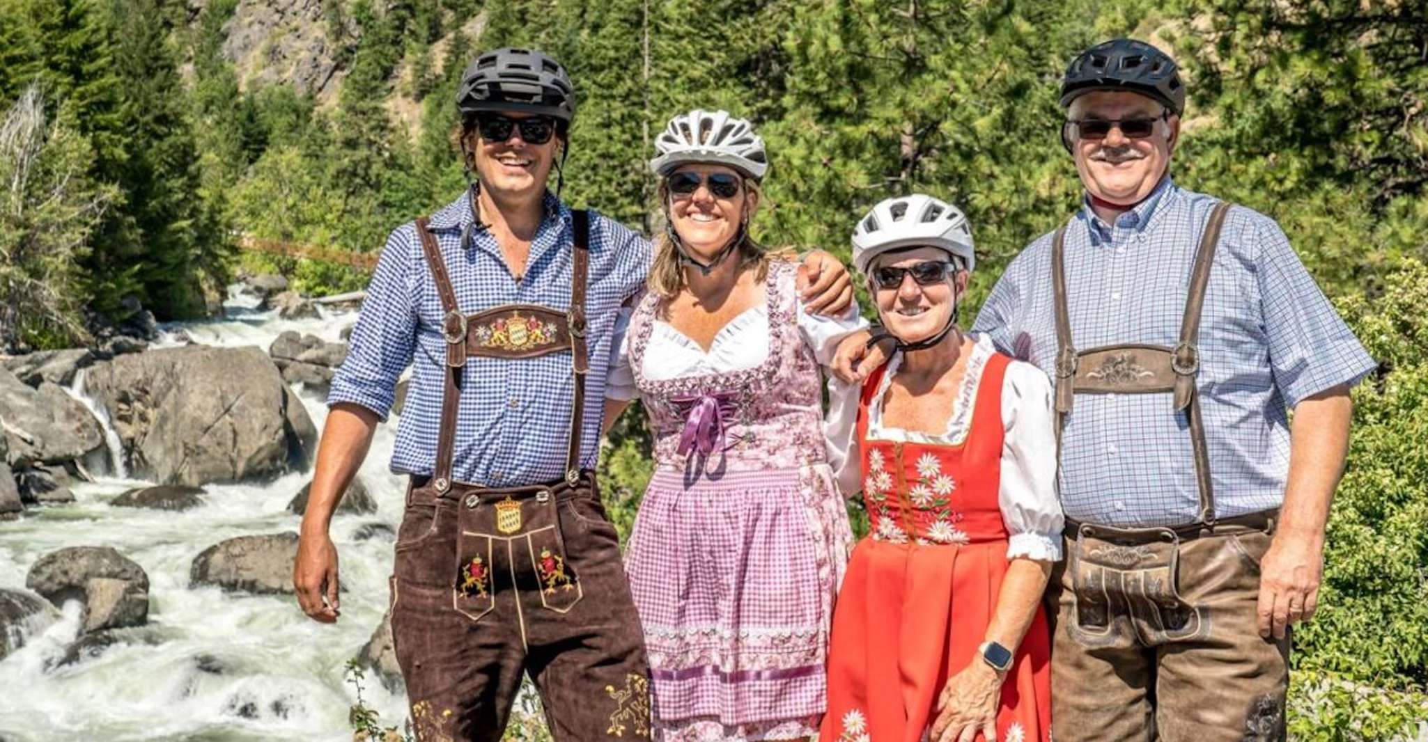 Leavenworth, Mountain Views Guided E-bike Tour - Housity