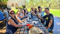 Perth, Swan River Kayak Tour con cena e degustazione di vini - Hizvo