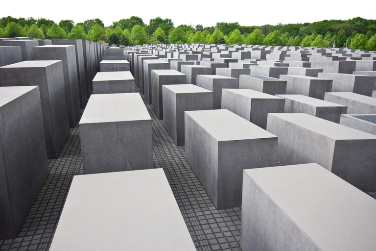 Berlin: Private Third Reich Sites Tour by Car or Foot 3 Hours Walking Tour with a Private Guide