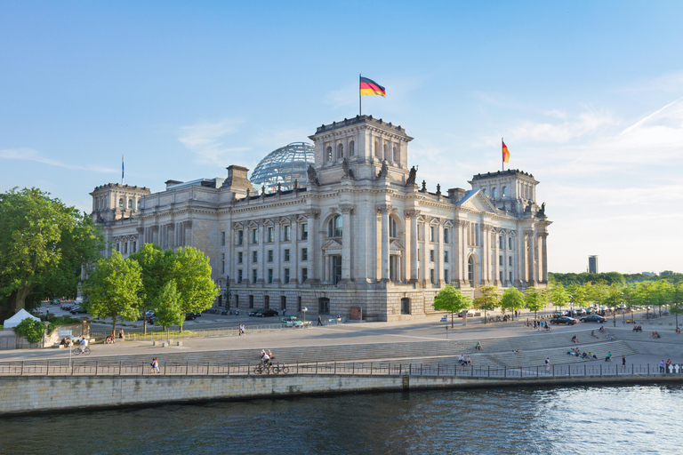 Berlin: Private Third Reich Sites Tour by Car or Foot 3 Hours Walking Tour with a Private Guide