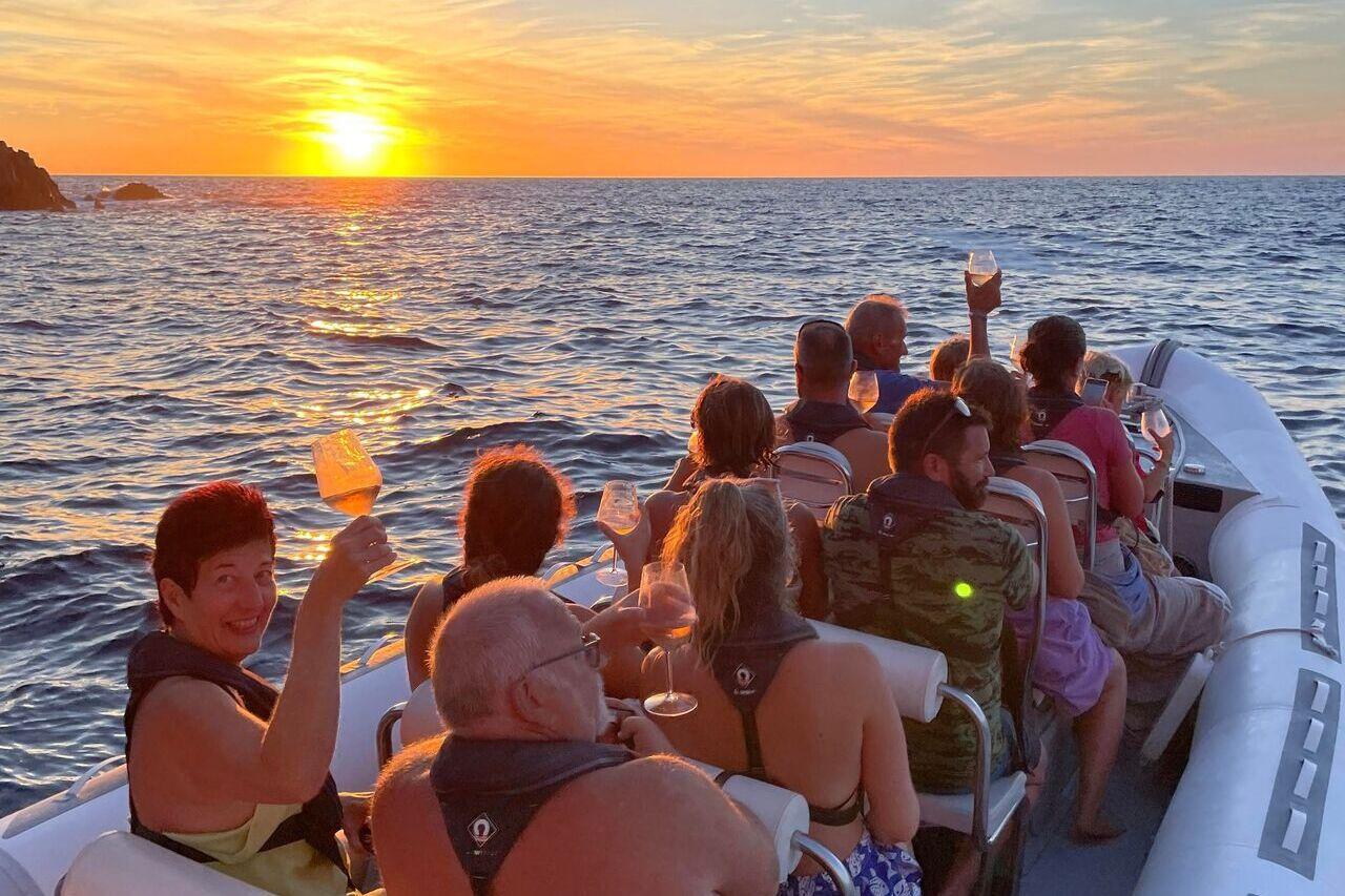 Croisière Piana Sunset Apéro Baignade bateau 12 Plätze
