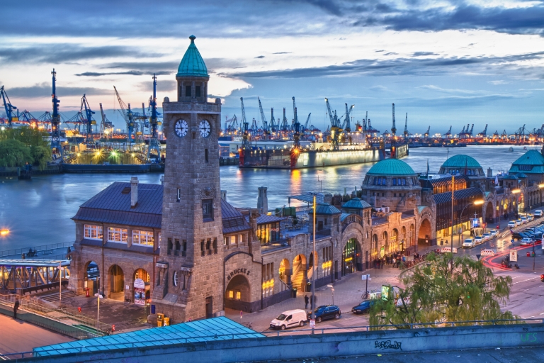 Hamburg: Private Car Tour with Optional Walking Tour 4-Hour Car and Walking Tour