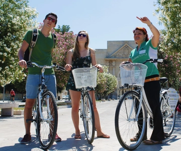 Lecce: City Highlights Guided Tour by Bike