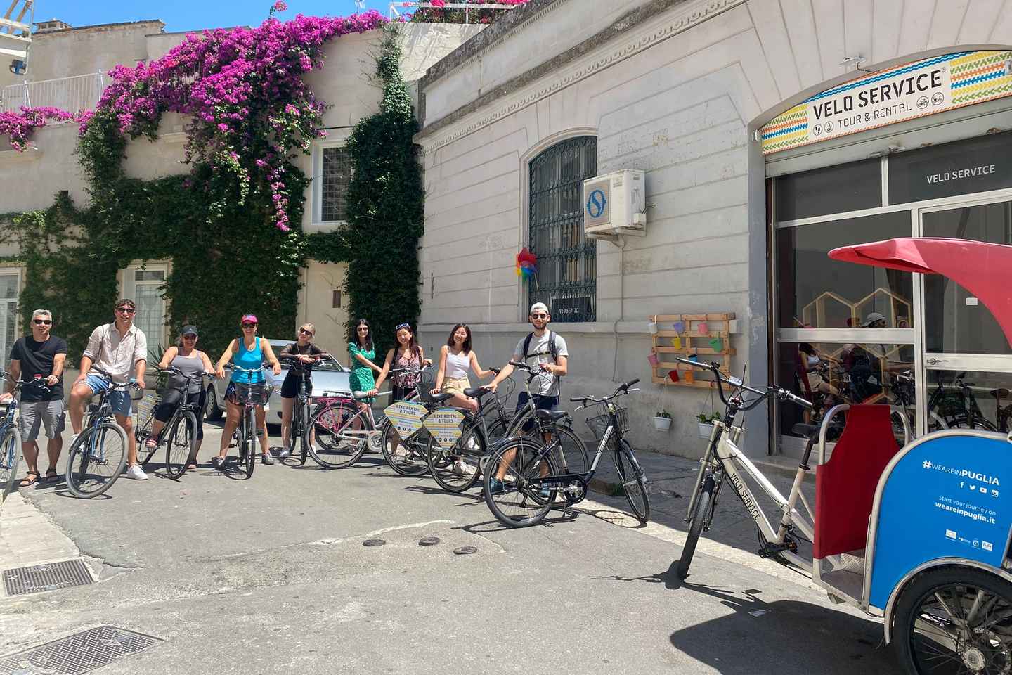 Lecce: City Highlights Guided Tour by Bike