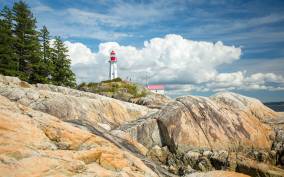 From Vancouver: Lighthouse Park & Horseshoe Bay Hiking Tour