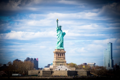 New York City Bus, Boat and Walking Tour Tour With Open-Top or Glass-Top Convertible Bus
