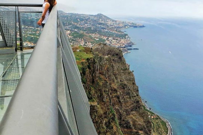 Câmara de Lobos/Sky Walk (Cabo Girão): tour guidato in tuk tuk