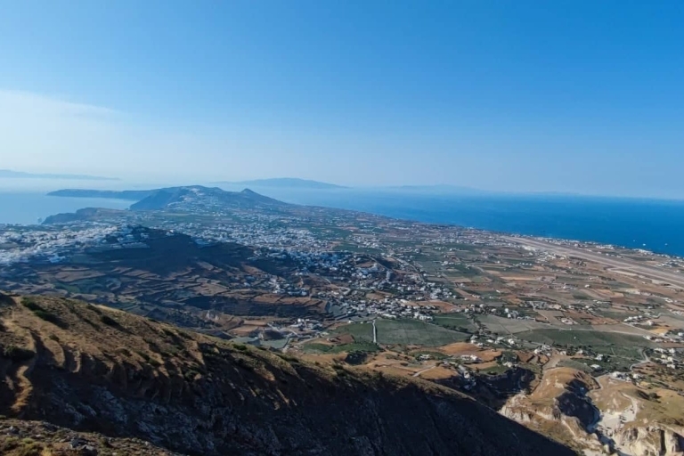 Santorini: Private Sunset Island Tour with Picnic & Transfer