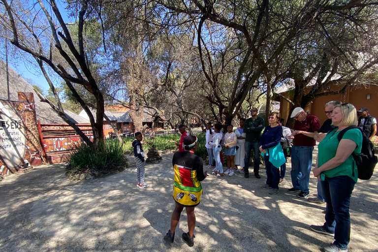 Ab Johannesburg: Erlebnis im Lesedi-Kulturdorf