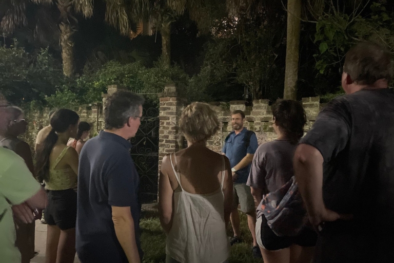 Charleston: Haunted History Guided Walking Tour at Night