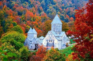 Unsere Tour ab Jerewan: Sevan, Haghartsin, Goshavank und Dilidschan