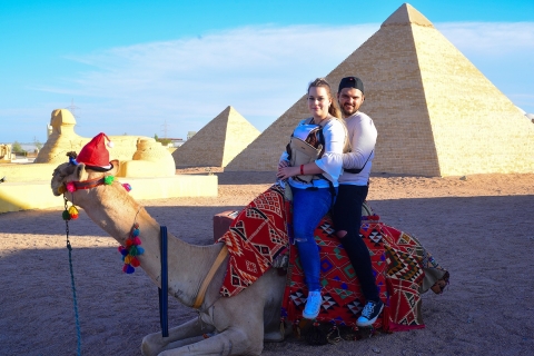 Hurghada: Park Mini Egypt z transferamiWycieczka z transferem grupowym