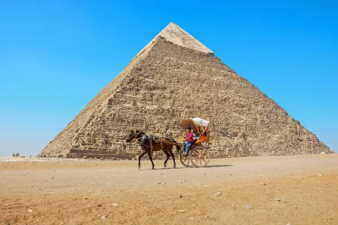Private Overnight Tour to Cairo from Hurghada by Bus