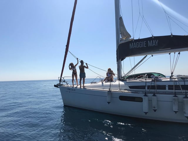 Barcelona: Excursión de 2 horas en velero con Paddle Board