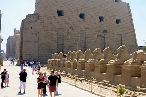 Luxor 2 días desde Hurghada en cocheExcursión nocturna a Luxor desde Hurghada en autobús