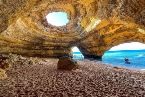 Benagil: Caves, Beaches, and Secret Spots Guided Kayak Tour