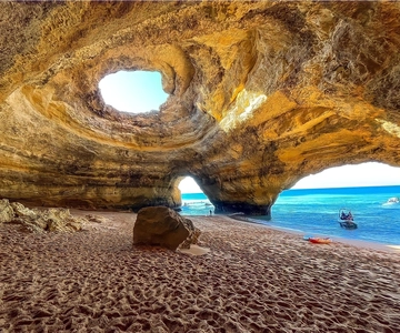 Benagil: Caves, Beaches, and Secret Spots Guided Kayak Tour