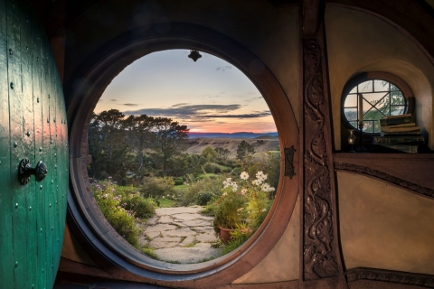 Desde Rotorua: Visita al set de rodaje de Hobbiton con almuerzo festivoVisita de medio día al set de rodaje de Hobbiton desde Rotorua