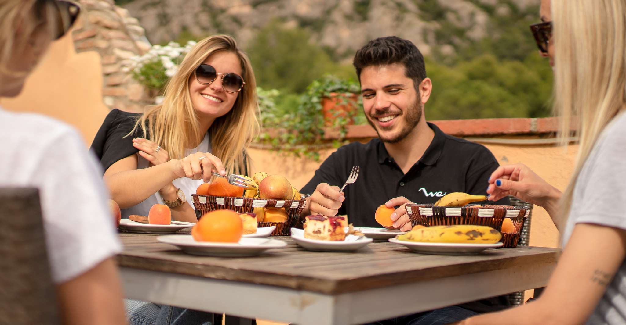 Barcelona, Montserrat Monastery Visit & Lunch at a Farmhouse - Housity