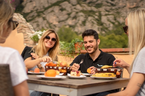 Barcelona: Montserrat Monastery Visit & Lunch at a Farmhouse Weekdays