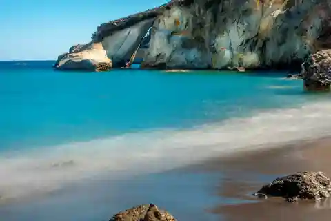 De Sifnos: excursão à ilha de Milos com natação e mergulho