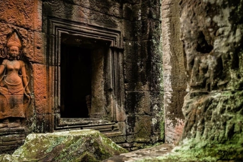 Siem Reap: explora los templos del complejo de Angkor y visita al atardecerMinivan de lujo compartido con guía profesional