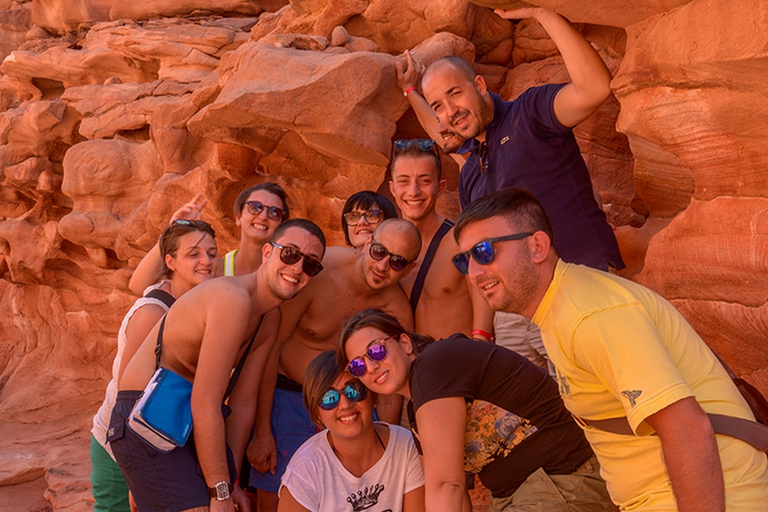 Excursão de safári com passeio de camelo em Sharm El Sheikh